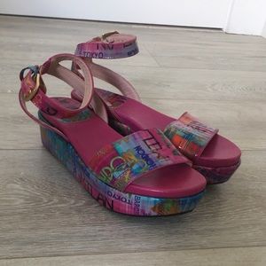 Stuart Weitzman wedged sandals